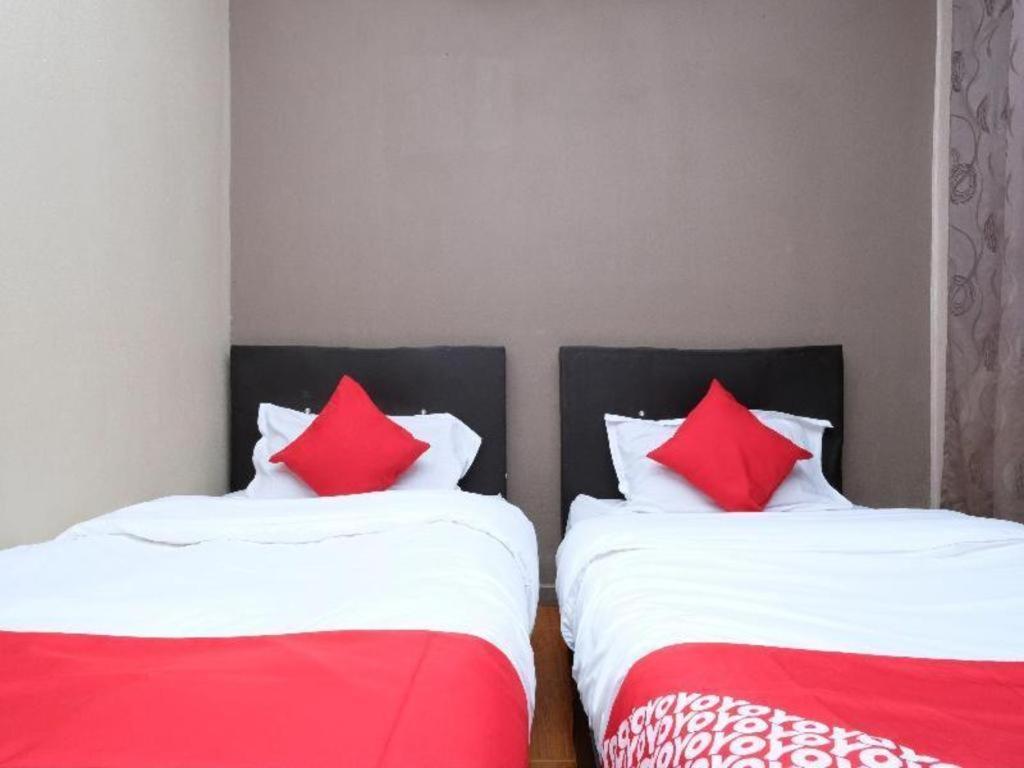 Oyo 44123 Hotel Al-Saif Kuala Kerai Экстерьер фото