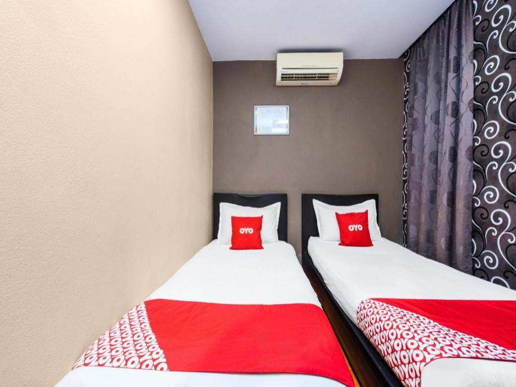 Oyo 44123 Hotel Al-Saif Kuala Kerai Экстерьер фото