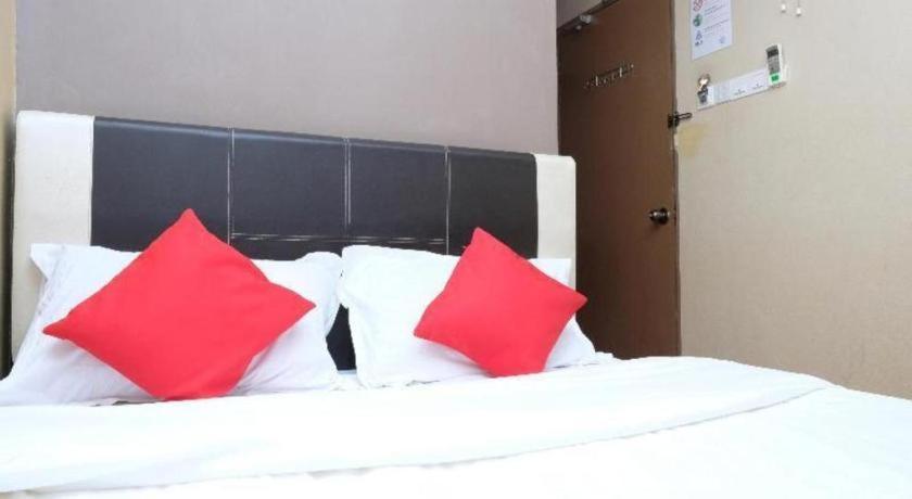 Oyo 44123 Hotel Al-Saif Kuala Kerai Экстерьер фото