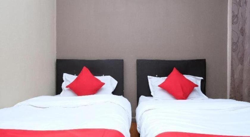 Oyo 44123 Hotel Al-Saif Kuala Kerai Экстерьер фото